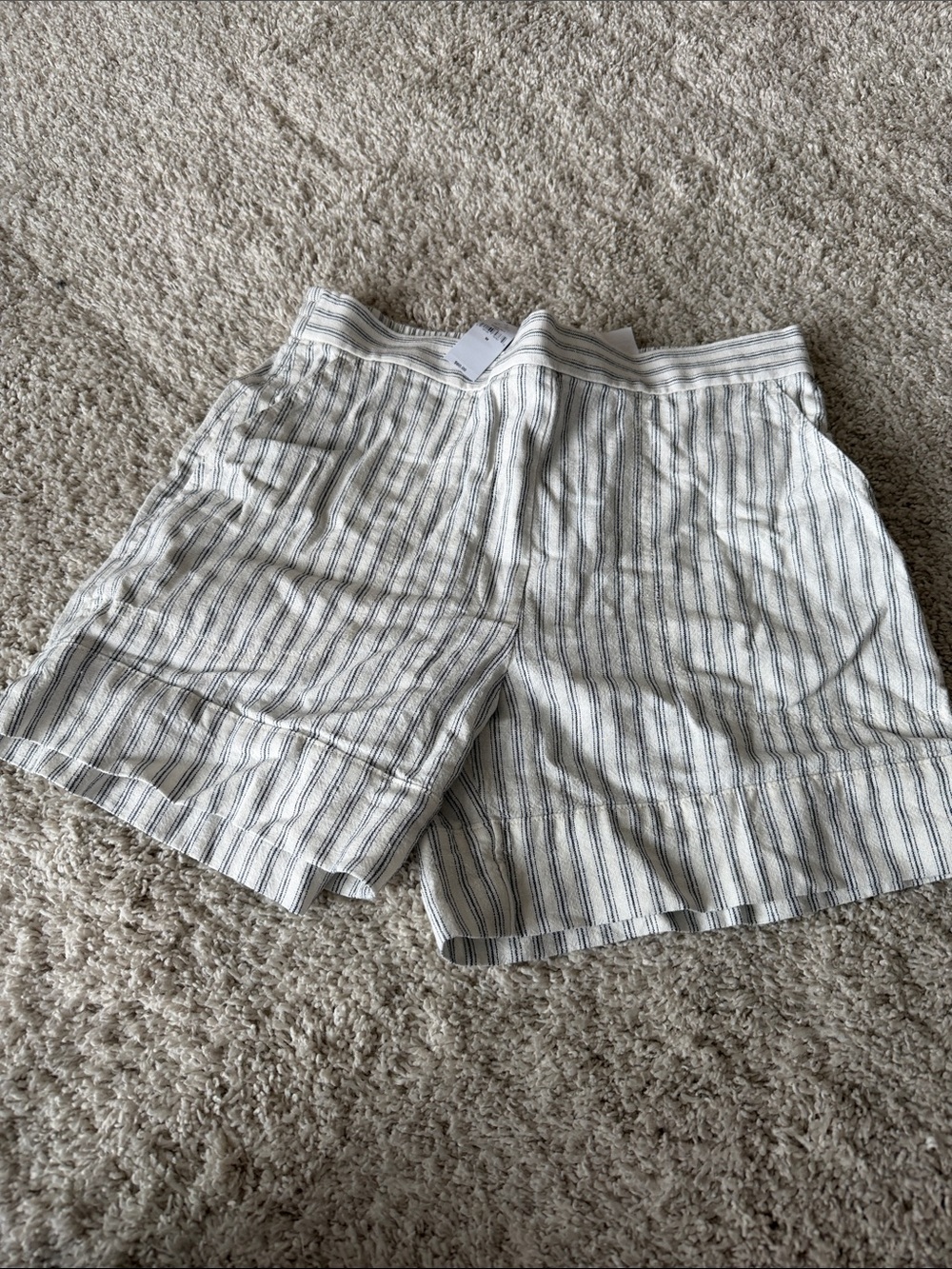 NWT Banana Republic Cream Shorts with Blue Stripes